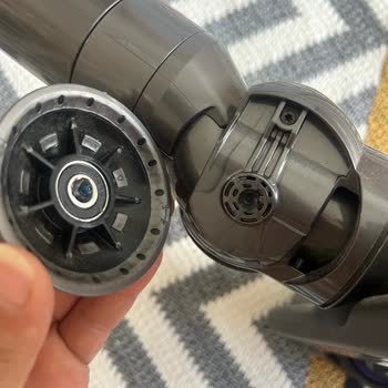 Dyson Süpürge Başlık Sorunu