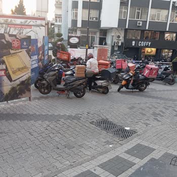 Üsküdar Merkezindeki Depo Ve Motor Sorunu