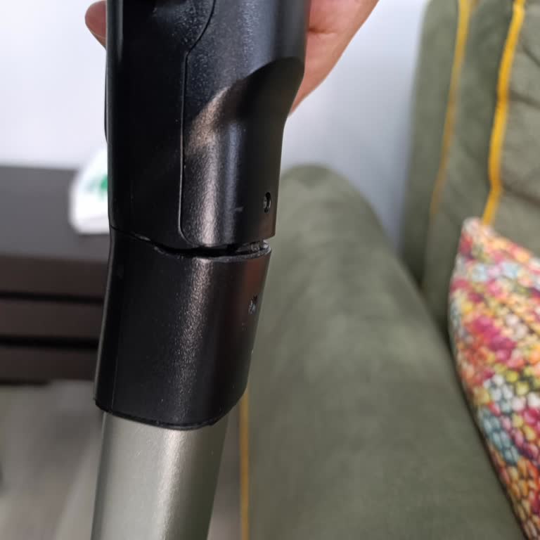 Philips Dikey Süpürge Uzun Kol Sorunu