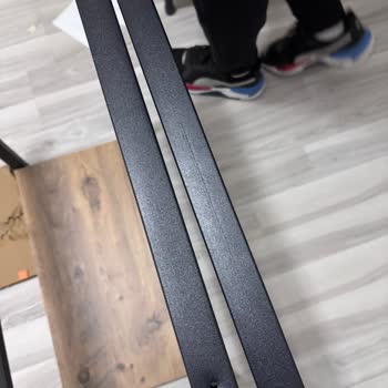 Evidea'dan Gelen Hayal Kırıklığı: Kusurlu Çalışma Masası