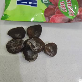 Tarihi Geçmiş Ve Kalitesiz Ürünler, Yetersiz Müşteri Hizmeti