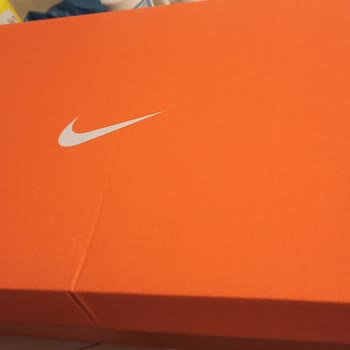 Deichmann'dan Aldığım Nike Ayakkabının Kalitesizliği