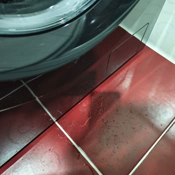 Samsung Çamaşır Makinesi: Kendi Kendine Yırtılan Kapak Sorunu