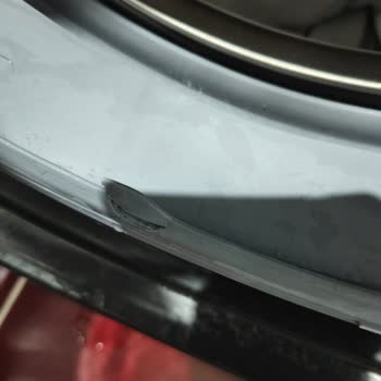 Samsung Çamaşır Makinesi: Kendi Kendine Yırtılan Kapak Sorunu