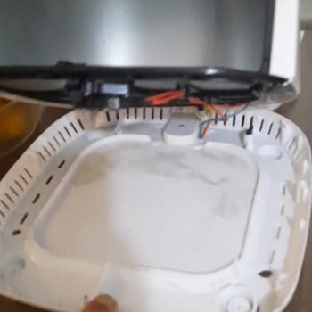 Kırık Ürün Ve Yetersiz Servis Hizmeti