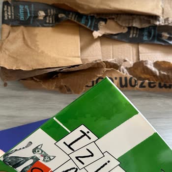 Yağmurda Parçalanmış Paket: MNG Kargo'nun İlgisizliği