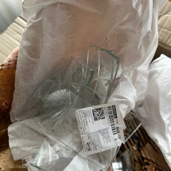 IKEA Kırık Ürünler Ve Silinen Hesap Bilgileri Şoku!