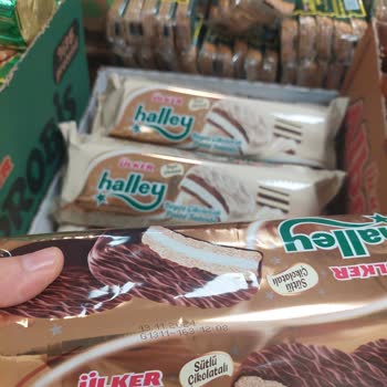 Tarihi Geçmiş Ürün Satışı Ve Yetersiz Müşteri Hizmeti