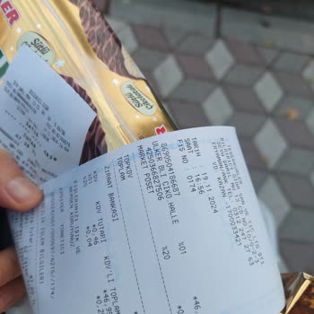 Tarihi Geçmiş Ürün Satışı Ve Yetersiz Müşteri Hizmeti