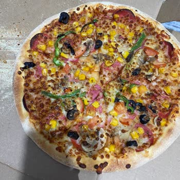Buz Gibi Ve Eksik Gelen Pizza Hayal Kırıklığı