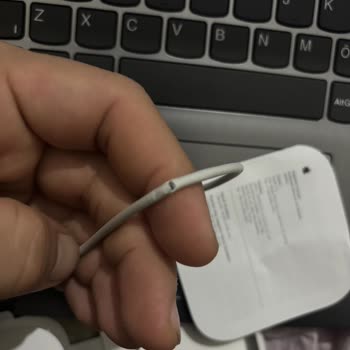Kırık Ve Yapıştırıcı Kalıntılı Magsafe Kablosu Mağduriyeti