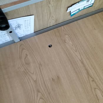 Bellona Genç Odası Takımında Eksik Vidalama Ve Kırıklar