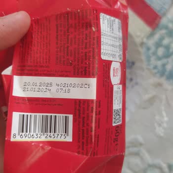 Bozuk Çikolata Şoku: Nestle Ürünü Dağılıyor