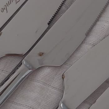Jumbo Paslanmaz Çelik İddiasındaki Bıçakların Paslanması