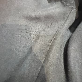 Kısa Sürede Tüylenen Eşofman Takımı Ve Yetersiz Müşteri Hizmetleri