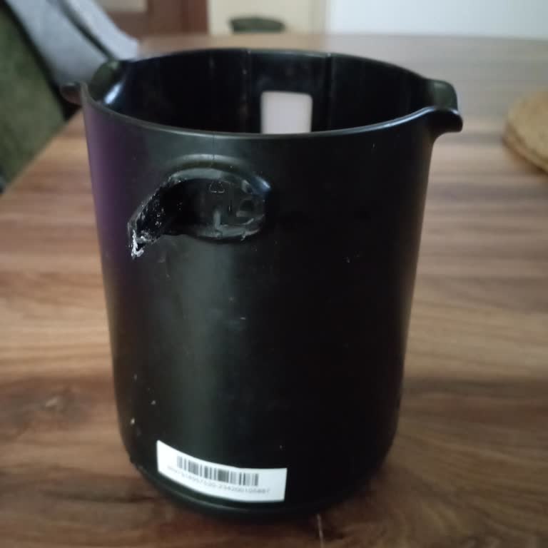 Karaca Kahve Makinesi Hayal Kırıklığı: Kırılan Tutma Yeri Ve Ulaşılamayan Müşteri Hizmetleri