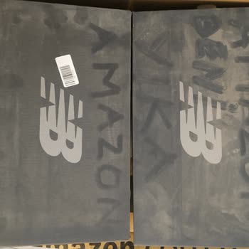 Amazon'dan Kirli Ve Geç Gelen Kargolarla Yaşanan Hayal Kırıklığı!