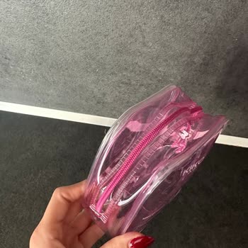 Kiko Milano Makyaj Çantası Hayal Kırıklığı