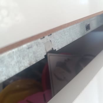 Çekmece Ray Sistemi Stoperleri Kırıldı Ve Yedek Parça Bulunamıyor