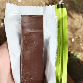 Bayat Tat Ve Beyazlık Sorunu: Oddie Marka Çikolata Şikayeti