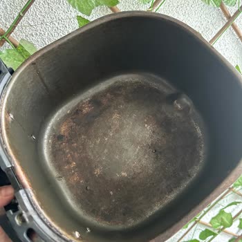 Kumtel Airfryer İç Haznesinde Paslanma Sorunu