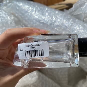 Kırılan Parfümler: Dikkatsiz Taşıma