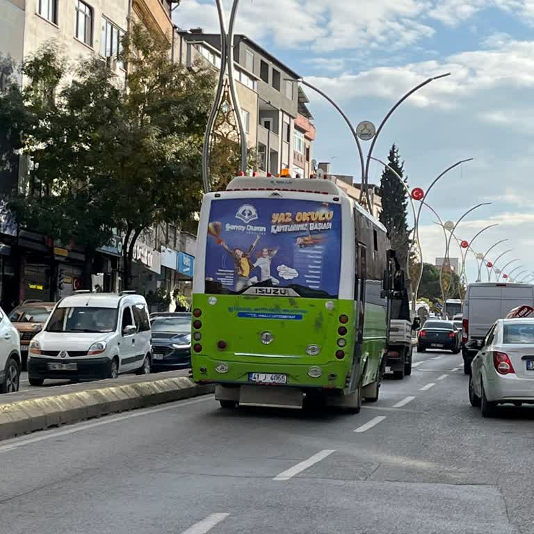 Kocaeli Belediyesi Otobüsü Durakta Yolcu Almadı
