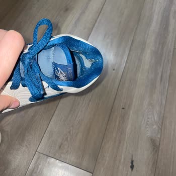 İki Ayda Yırtılan Nike Ayakkabıya Tepki
