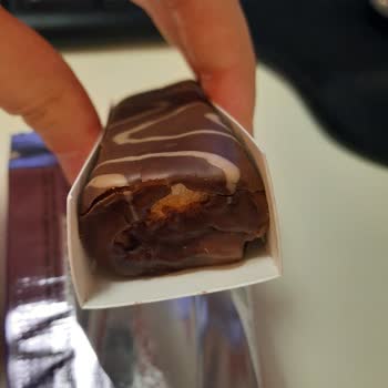 Küflü Ürün Şoku: Ülker Alpella Mini Rulo Pasta