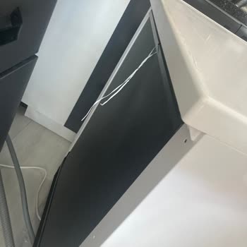 Bulaşık Makinesi Bağlantı Hatası Ve Su Baskını