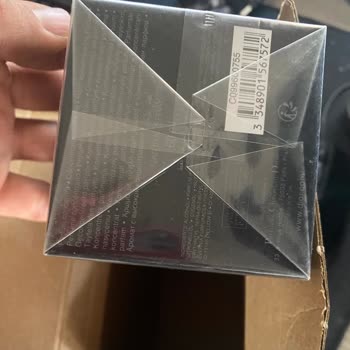 Orijinal Olmayan Parfüm Ve Yetersiz Müşteri Hizmetleri