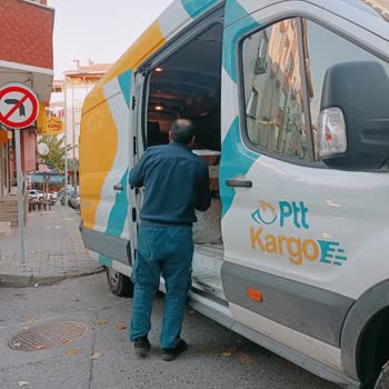 Acil Durumda PTT Aracının Yol Kapama Sorunu