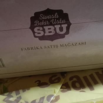 Bayat Pasta Ve Garip Malzemelerle Hayal Kırıklığı