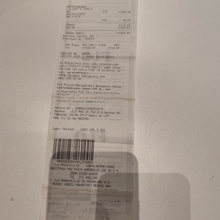 FLO Botları Ayağımı Yaraladı