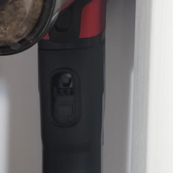 Philips Pro Max Dikey Süpürge: Tekrarlayan Arızalar Ve Hayal Kırıklığı