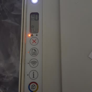 HP Deskjet2710 Yazıcıda Sürekli E0 Hatası Ve Kullanım Sorunları