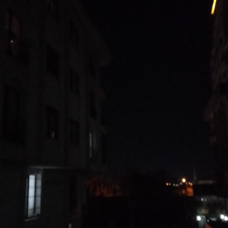 Sürekli Arızalanan Sokak Aydınlatmasına Acil Çözüm Talebi