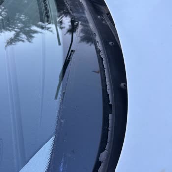 BMW 1.16 D Ön Cam Fitili Sorunu