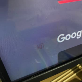 Grundig TV'de Garip Amblem Sorunu