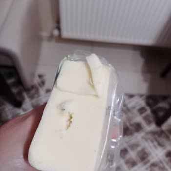 Sütaş Kaşar Peynirinde Küf Şoku Güven Sarsıyor