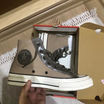 Converse Chuck 70 Sneaker: Rahatsız Edici Deneyim