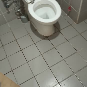 Van Eğitim Araştırma Hastanesi Onkoloji Servisinde Hijyen Ve Personel Tavrı Sorunu!