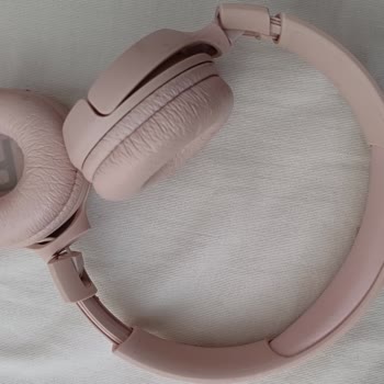 JBL T560bt Kulaklıkta Kırılma Ve Sallanma Sorunu