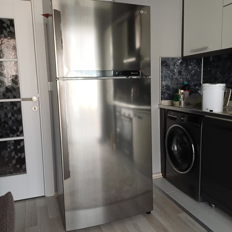 LG Buzdolabında Yoğun Koku Ve Yetersiz Soğutma Sorunu