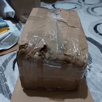 Kargom Ezilmiş Ve Islak Bırakıldı, Aras Kargo Yine Hayal Kırıklığı