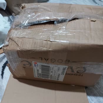 Kargom Ezilmiş Ve Islak Bırakıldı, Aras Kargo Yine Hayal Kırıklığı