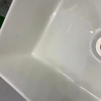 Aquas Koçtaş'tan Aldığım Lavabonun Hızla Sararması