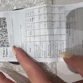 Yılbaşı Süsü Etiket Sorunu