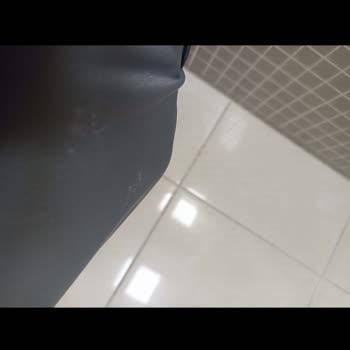 Adidas Eşofman Takımının Hızla Deformasyonu