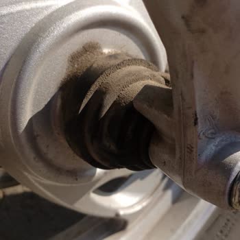 Scooter Yedek Parça Sorunu: Stmax Lindy 50